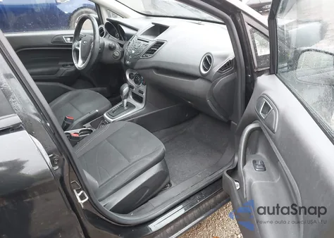 2015 Ford Fiesta Se z USA, uszkodzony, nr VIN 3FADP4BJXFM191562